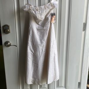 White silk dress, girls size 7, with flower and tulle details